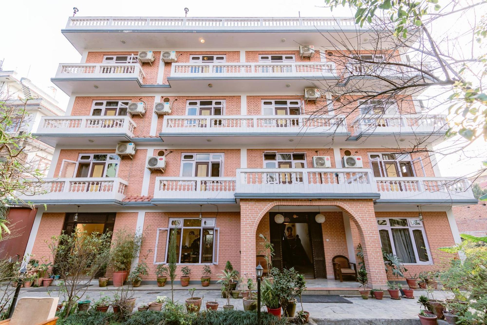 Cloud 9 Garden Hotel Katmandu Eksteriør billede